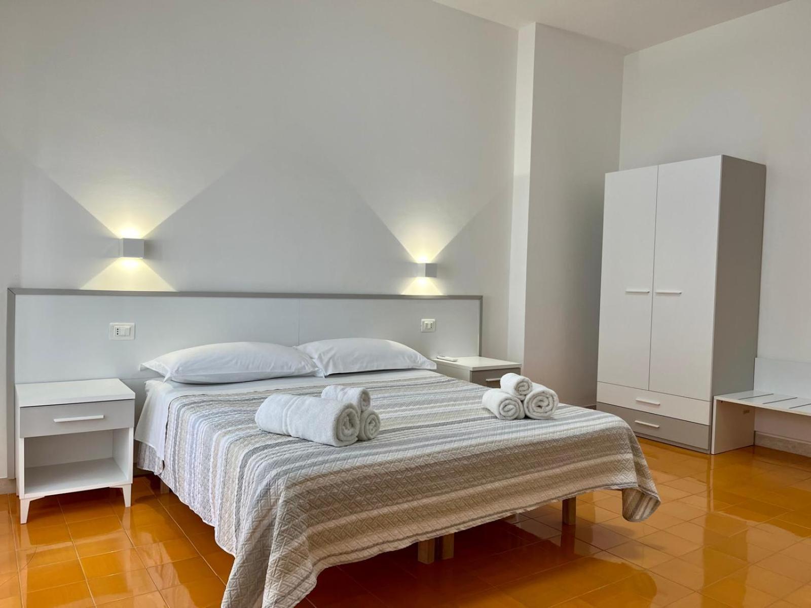 Appartamenti Antonio Tropea Ngoại thất bức ảnh