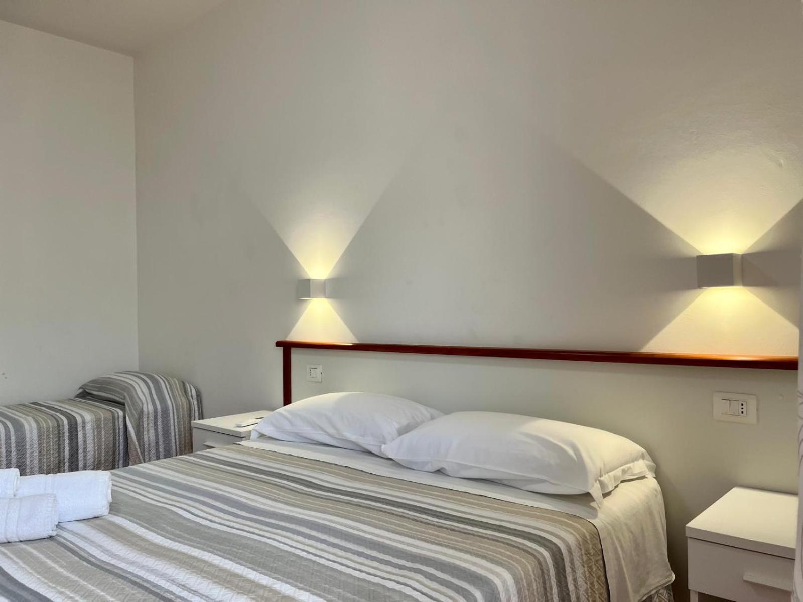 Appartamenti Antonio Tropea Ngoại thất bức ảnh